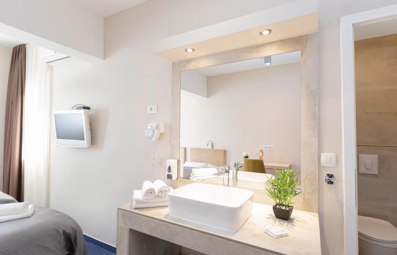 Hotel Bozikovina 3 Podstrana Ngoại thất bức ảnh