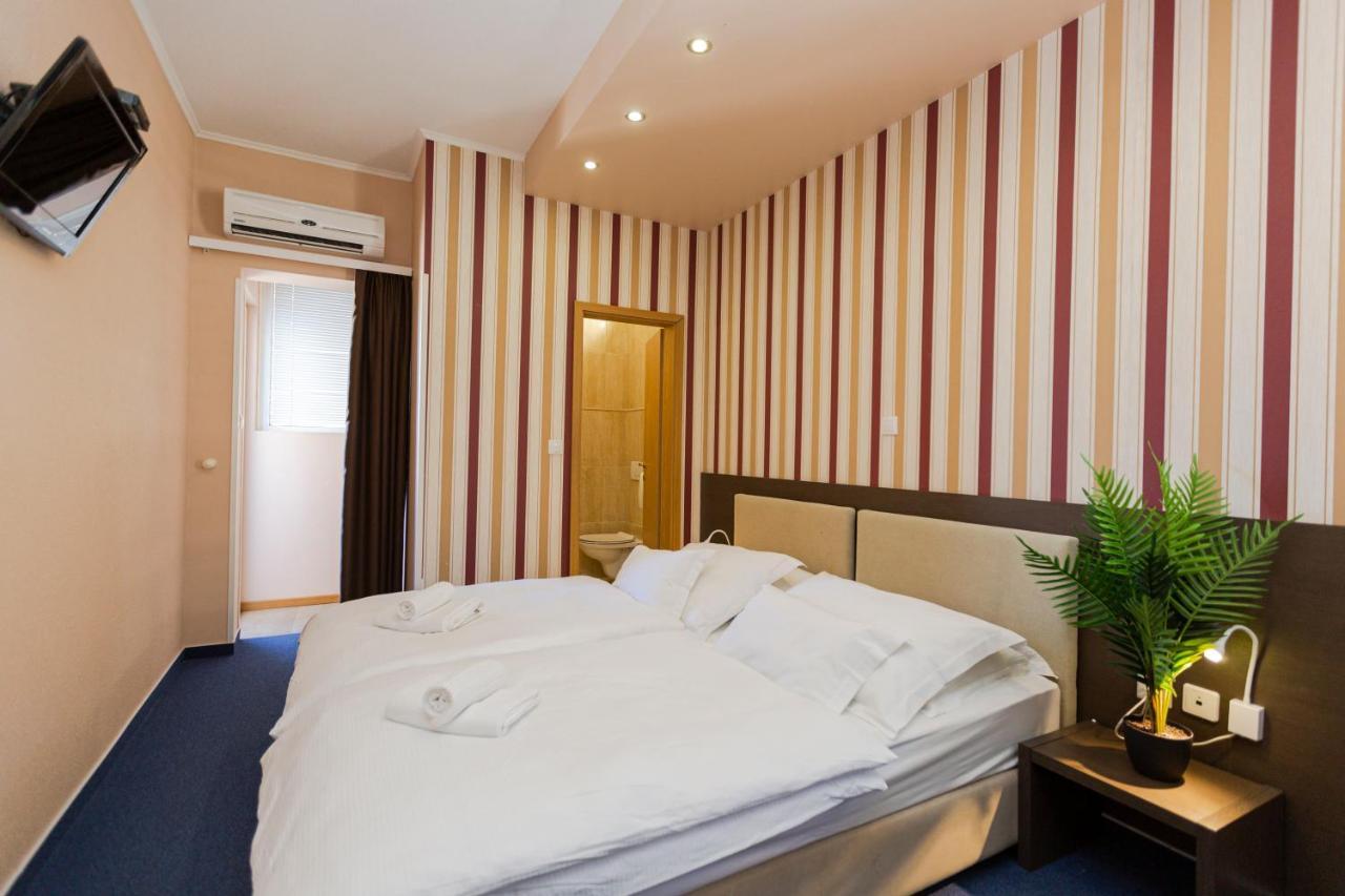 Hotel Bozikovina 3 Podstrana Ngoại thất bức ảnh